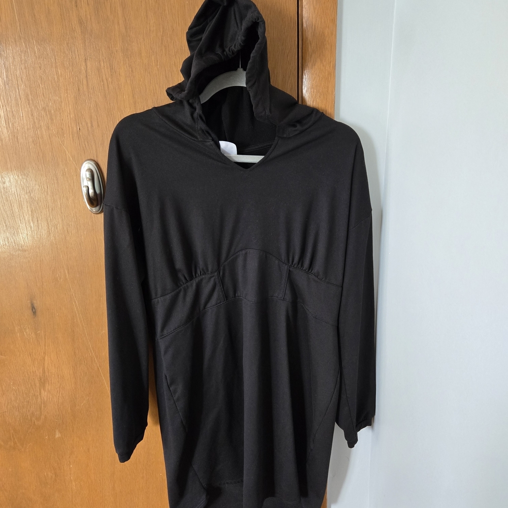 Black Long Sleeve Hoodie Dress With Pockets - Picture 5 of 5